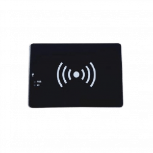 Lector RFID UHF de Sobremesa / Frecuencias UHF 866-868MHz y 902-928MHz / Protocolo EPC C1 GEN2 (ISO18000-6C) / Distancia de Lectura Máx. 80 cm / Alimentación y Comunicación por USB Tipo C / Grado de Protección IP44 / Tama&n